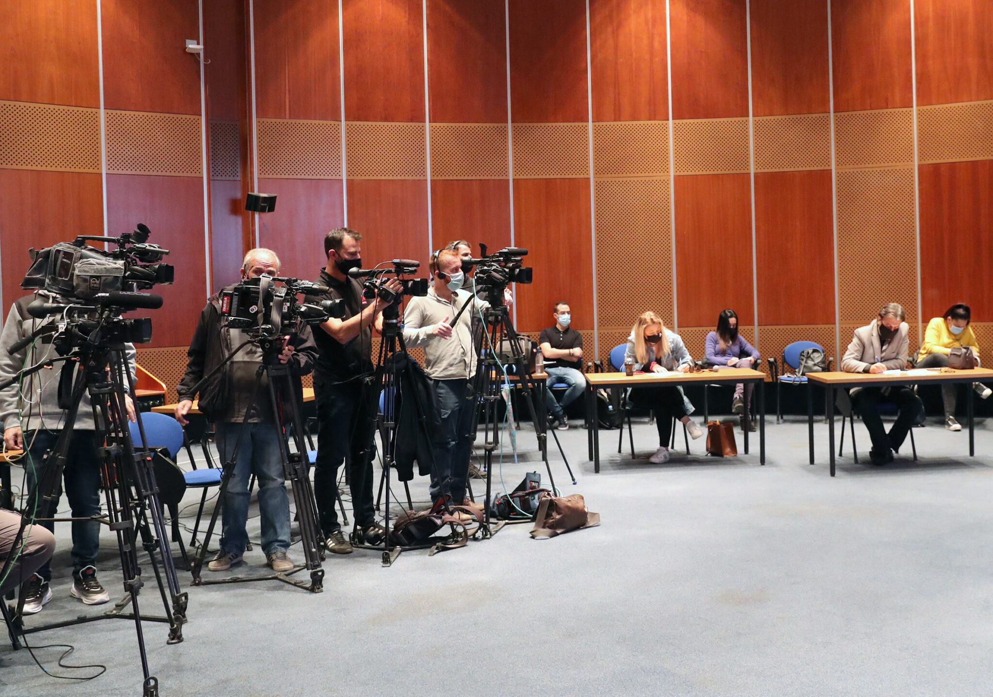 Η επιδημιολογική εικόνα της Κύπρου, η διαχείριση ασθενών COVID και τα εμβόλια