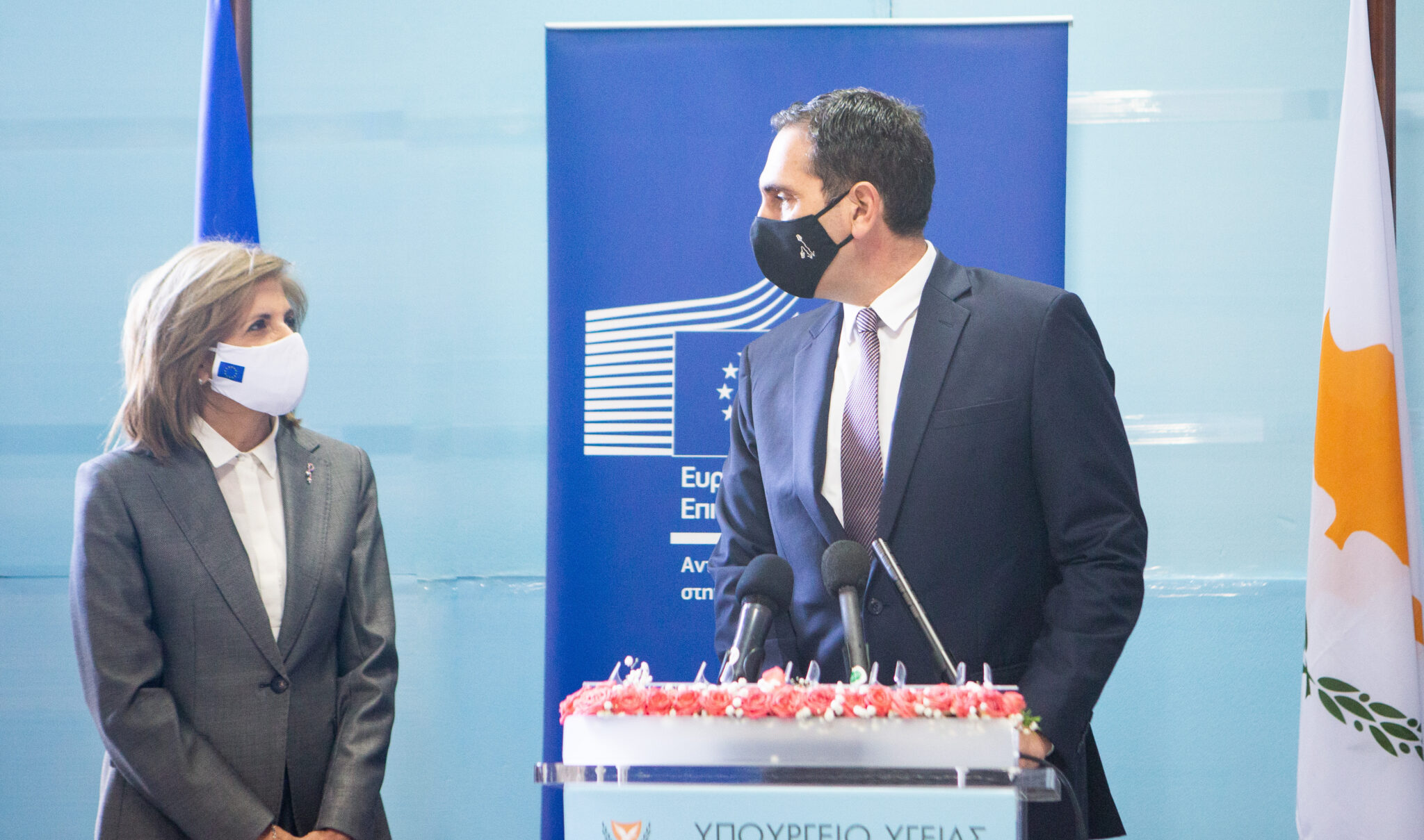 «Πρέπει να κάνουμε ό,τι είναι δυνατόν για να αποτρέψουμε ένα τρίτο κύμα"