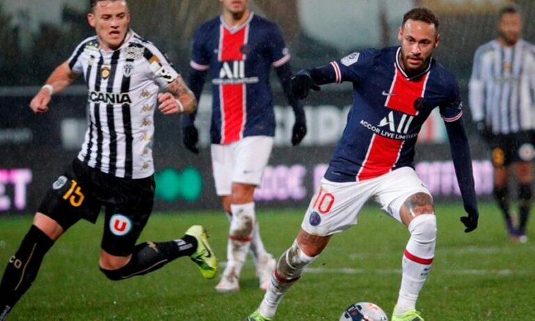 Έσπασε το μπλόκο της Ανζέ η Παρί