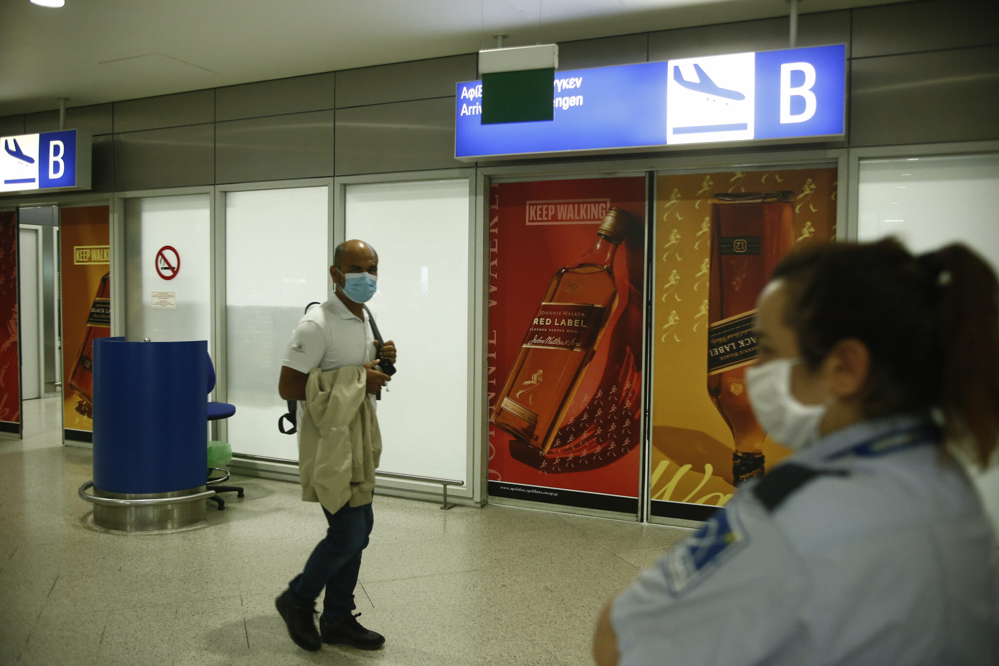 Παρατείνεται η επταήμερη καραντίνα στην Ελλάδα για επιβάτες εξωτερικού