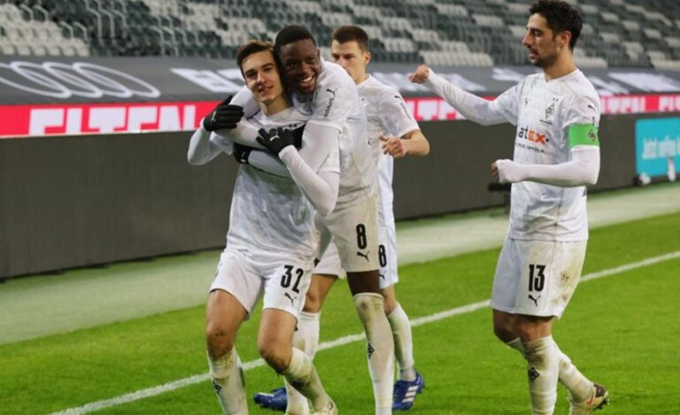 Η Γκλάντμπαχ… ξέρανε τη Μπάγερν Μονάχου με απίθανη ανατροπή