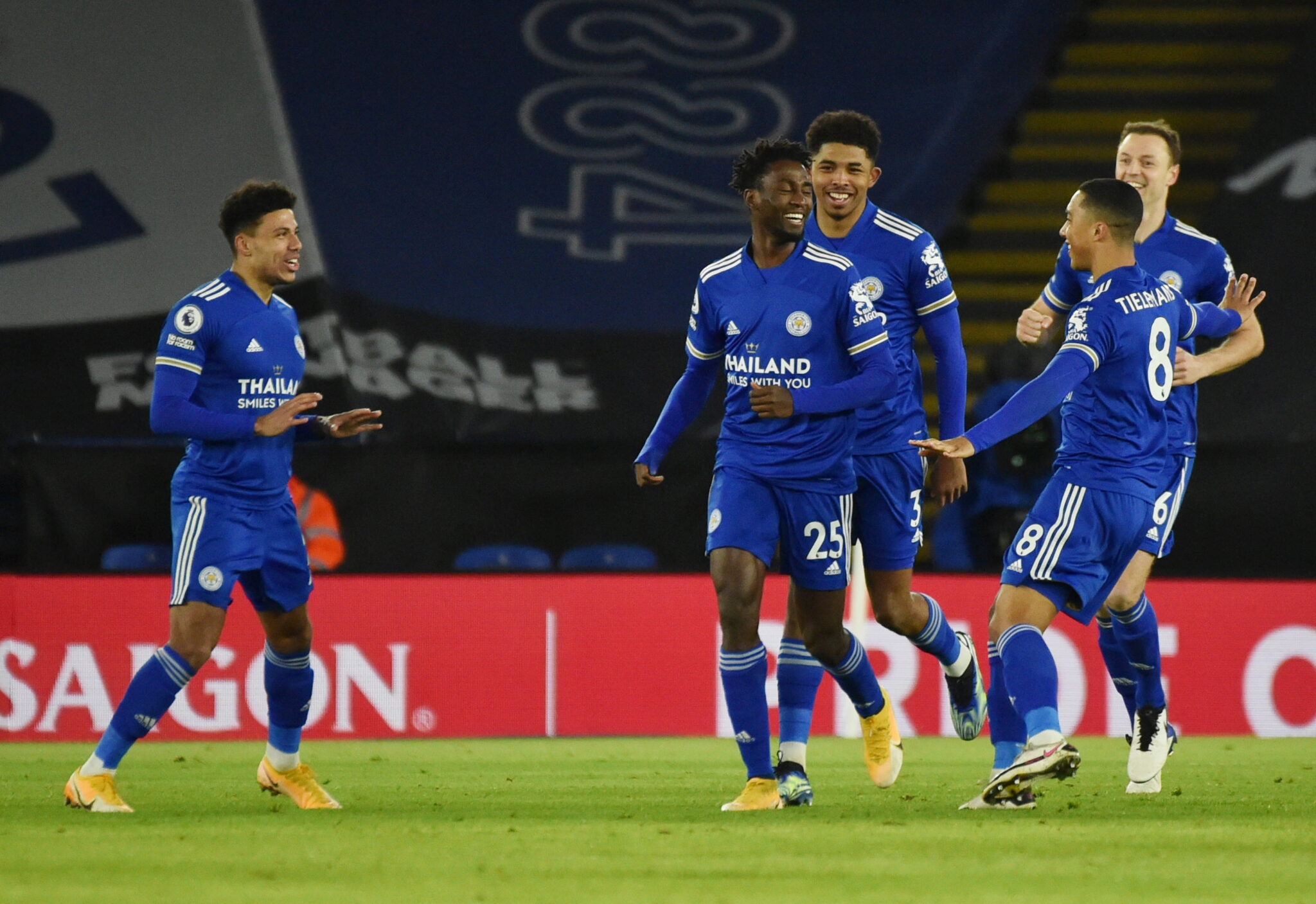 Πάτησε κορυφή και… Τσέλσι η Λέστερ