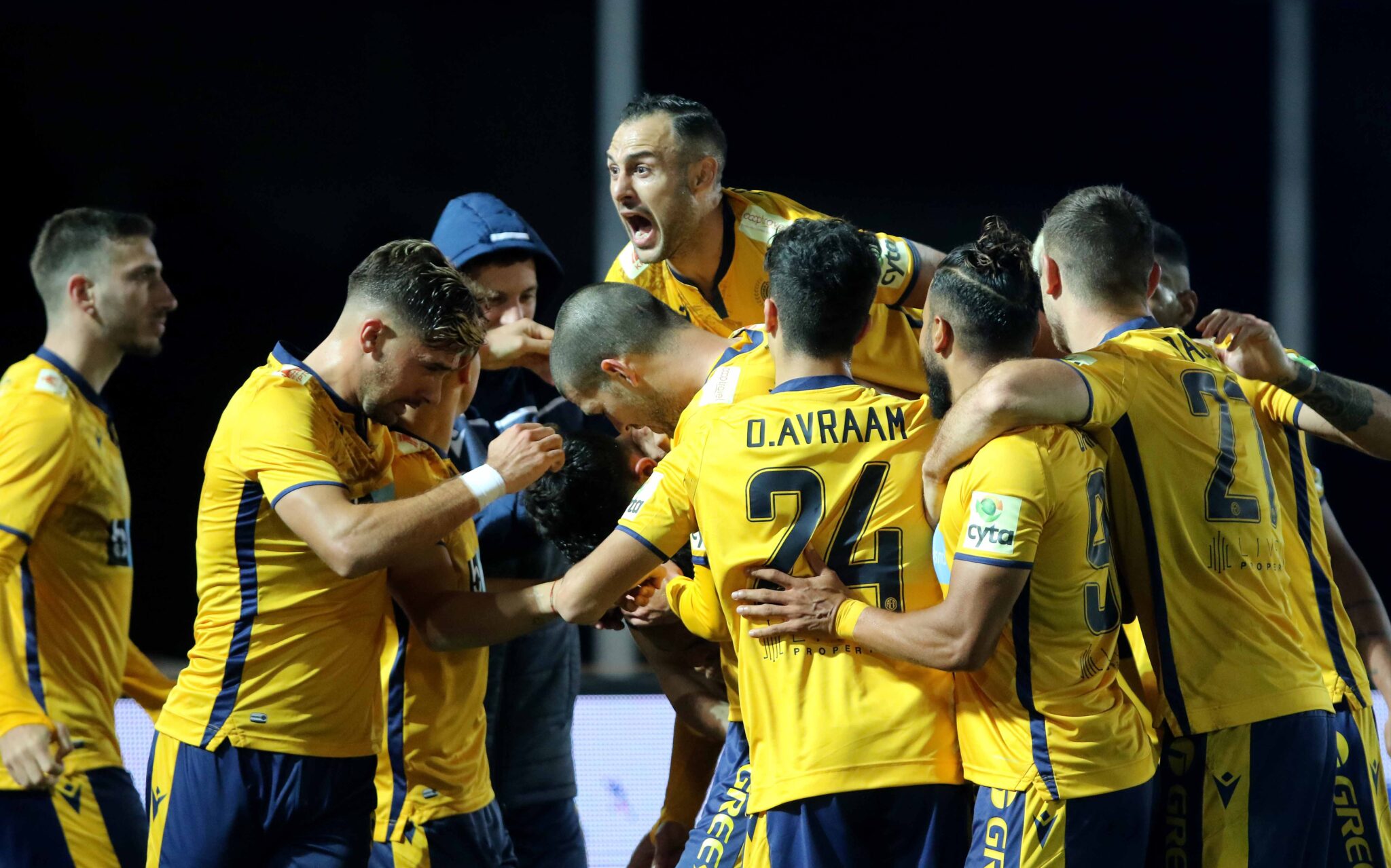 Δ. Αβραάμ: «Το όνειρο μου ήταν να αγωνιστώ στην ΑΕΛ» (ΒΙΝΤΕΟ)