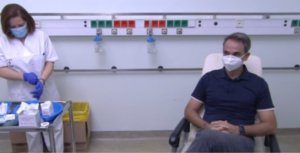 Μητσοτάκης: Θα γίνονται 8000 εμβολιασμοί καθημερινά στη Ελλάδα