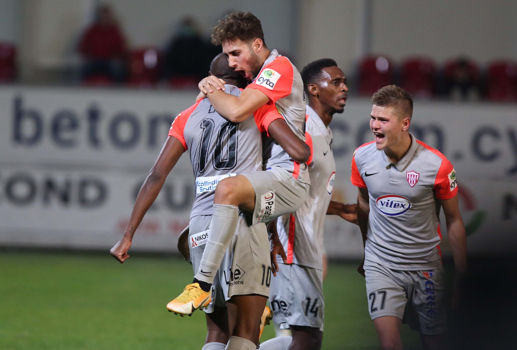 Έφερε «τούμπα» το ματς και πήρε σπουδαία νίκη η Νέα Σαλαμίνα (ΒΙΝΤΕΟ)