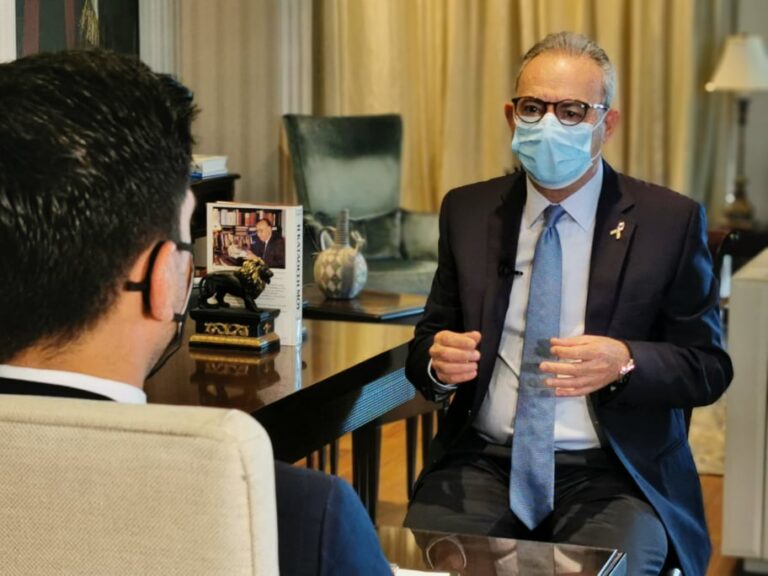 Δάκρυσε ο Αβέρωφ για το ενδεχόμενο διχοτόμησης της Κύπρου