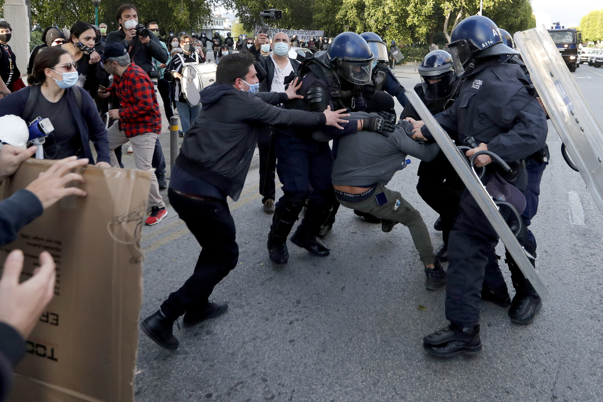 Ταραχοποιά στοιχεία ετοιμάζονται να παρεισφρήσουν στη νέα εκδήλωση του Σαββάτου