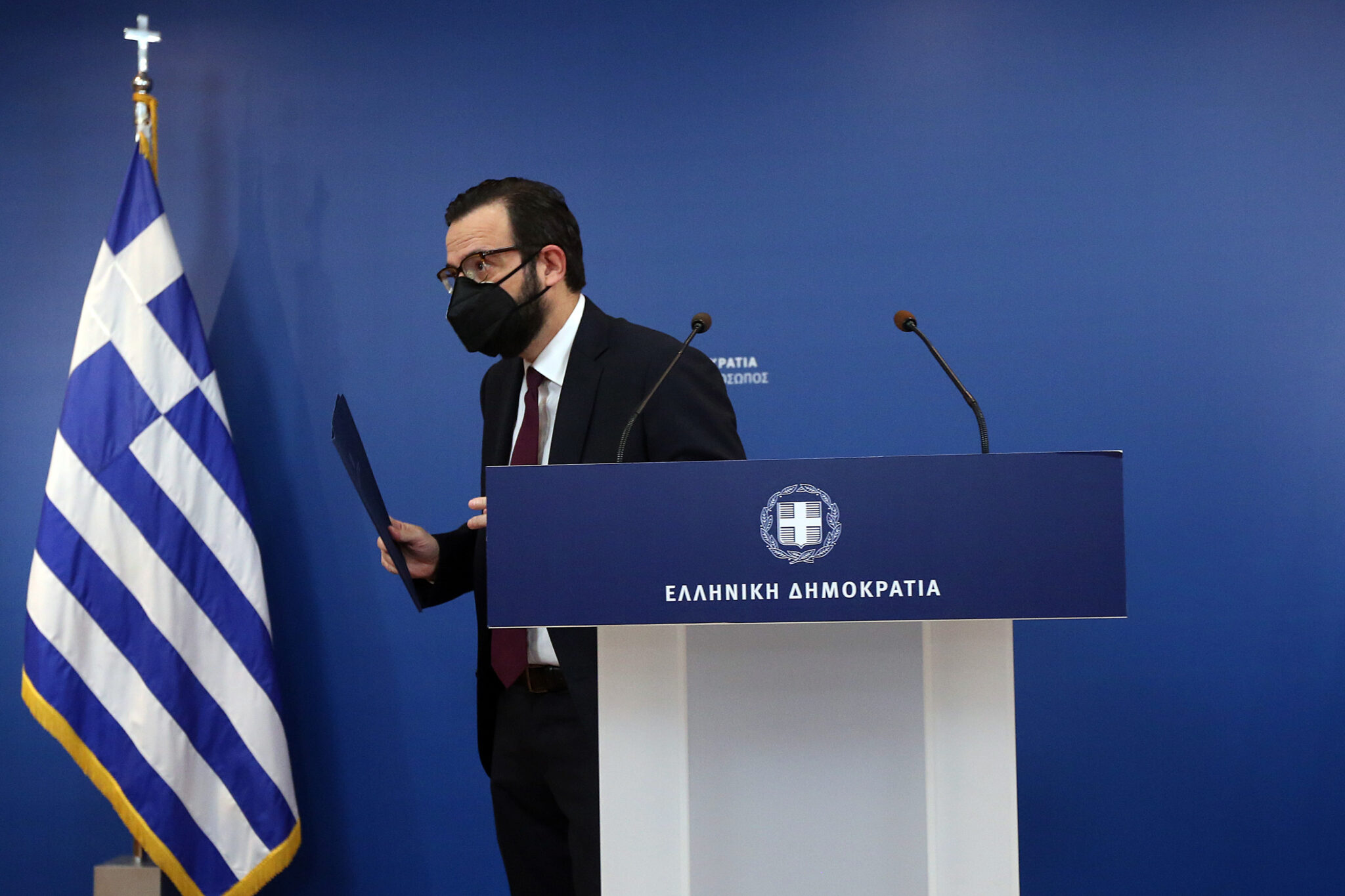 Αλλαγές στο Μαξίμου, παραιτήθηκε ο Εκπρόσωπος της ελλαδικής Κυβέρνησης