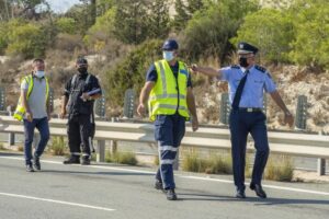 Σαφάρι ελέγχων για παραβιάσεις των μέτρων κατά COVID