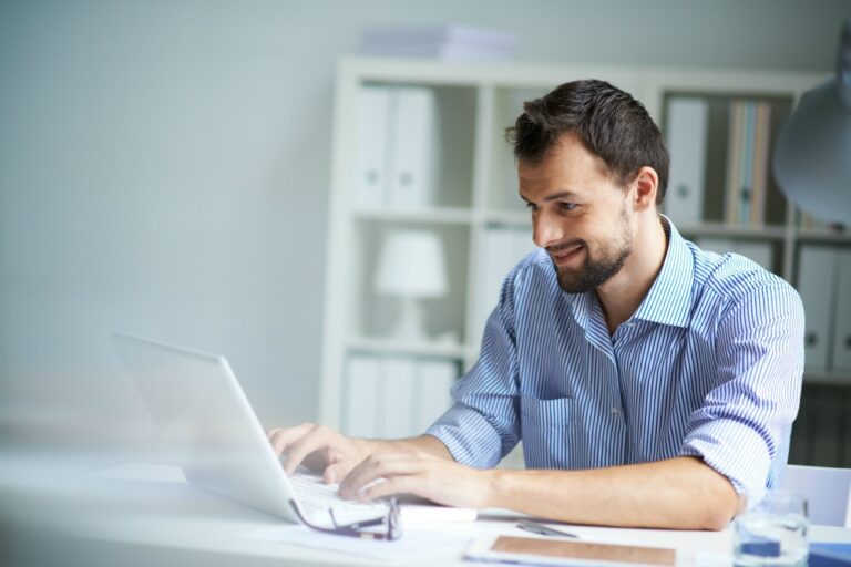 Ήρθαν οι on – line έρευνες και σε ανταμείβουν για την…άποψή σου