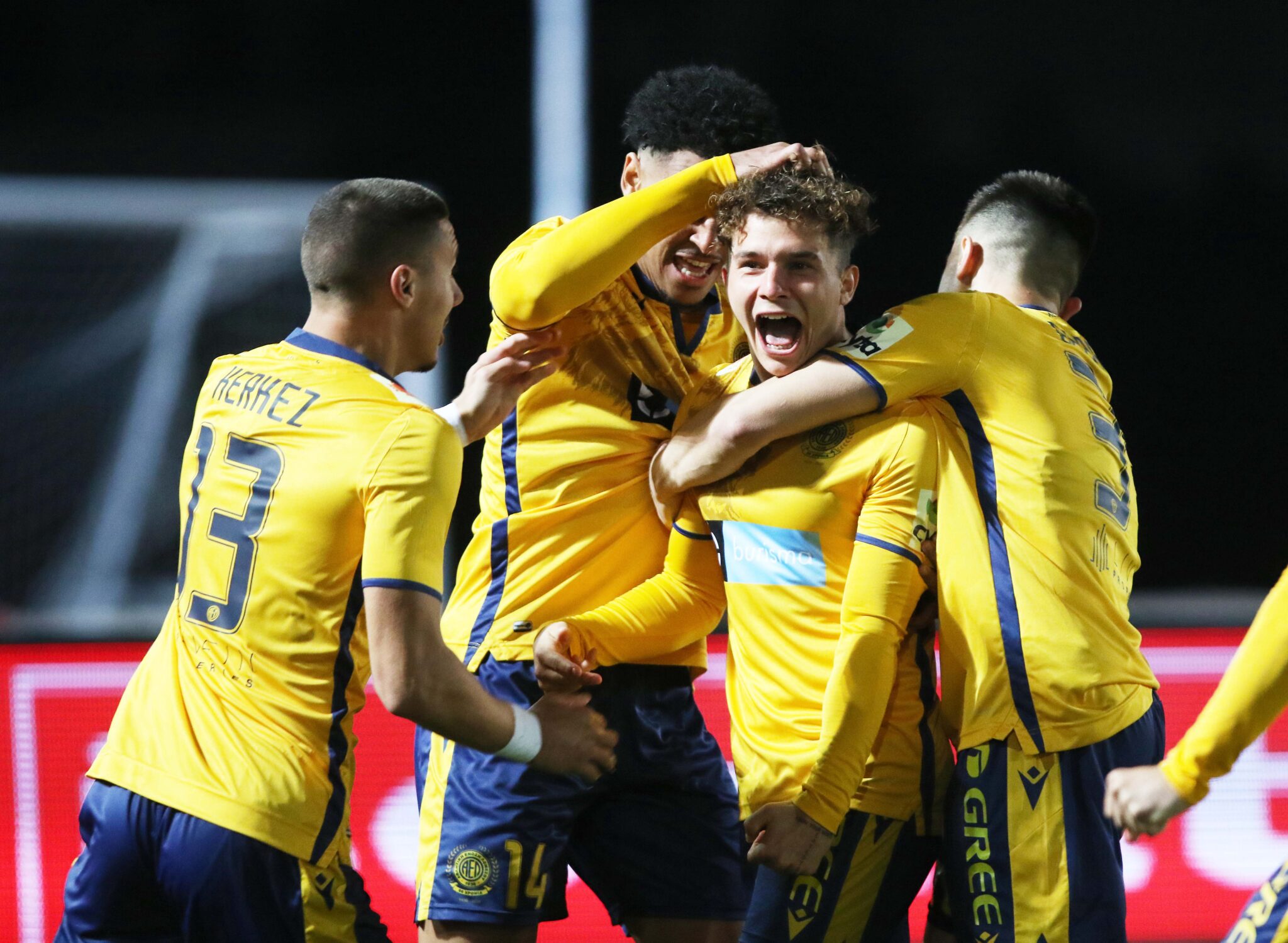 «Πάτησε» την Πάφο και… έπιασε κορυφή η ΑΕΛ (ΦΩΤΟ & ΒΙΝΤΕΟ)