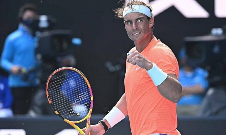 Ιπποτικός Ναδάλ για Τσιτσιπά: «Έχασα από έναν εκ των κορυφαίων παικτών»