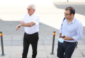 Παπαχαραλάμπους: «Παραιτήθηκα για λόγους αξιοπρέπειας» (ΒΙΝΤΕΟ)