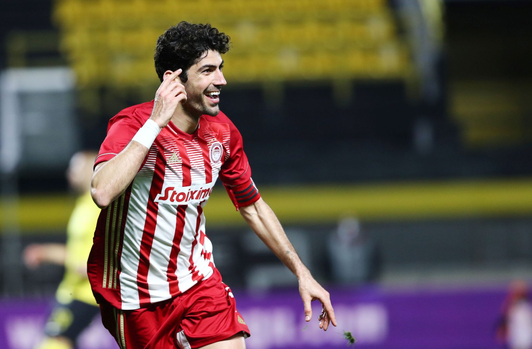 Και στο τέλος περνάει ο Ολυμπιακός