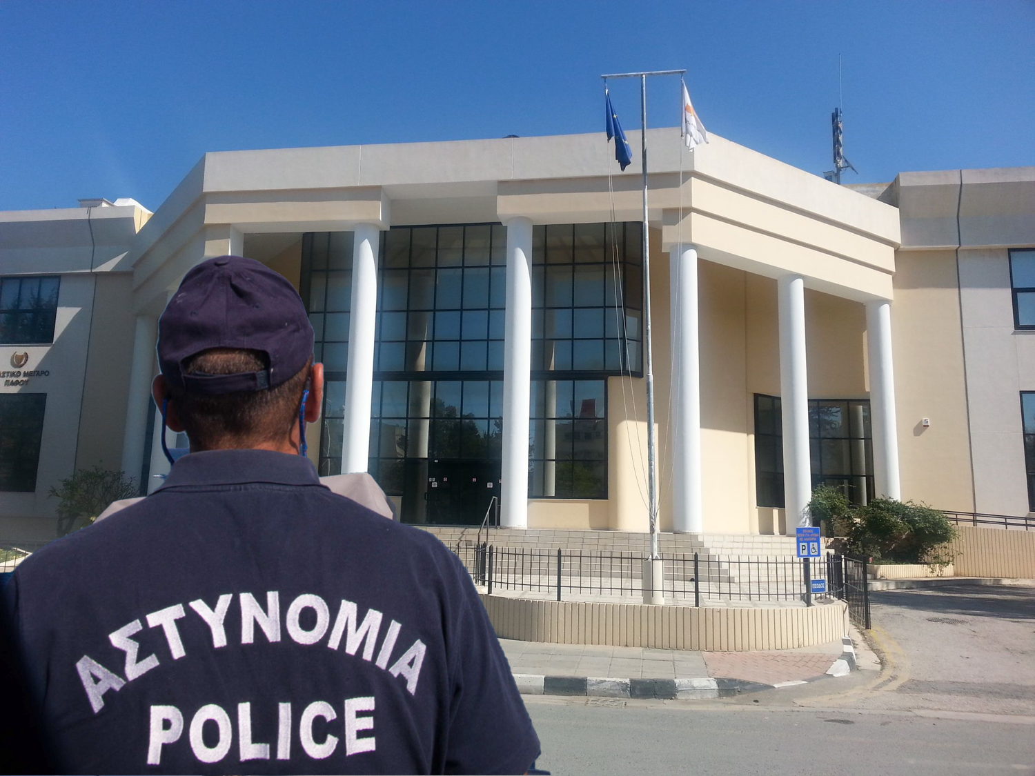 "Κρυφή" η απόφαση του Κακουργιοδικείου που αθώωσε αστυνομικό για βιασμό ανήλικης