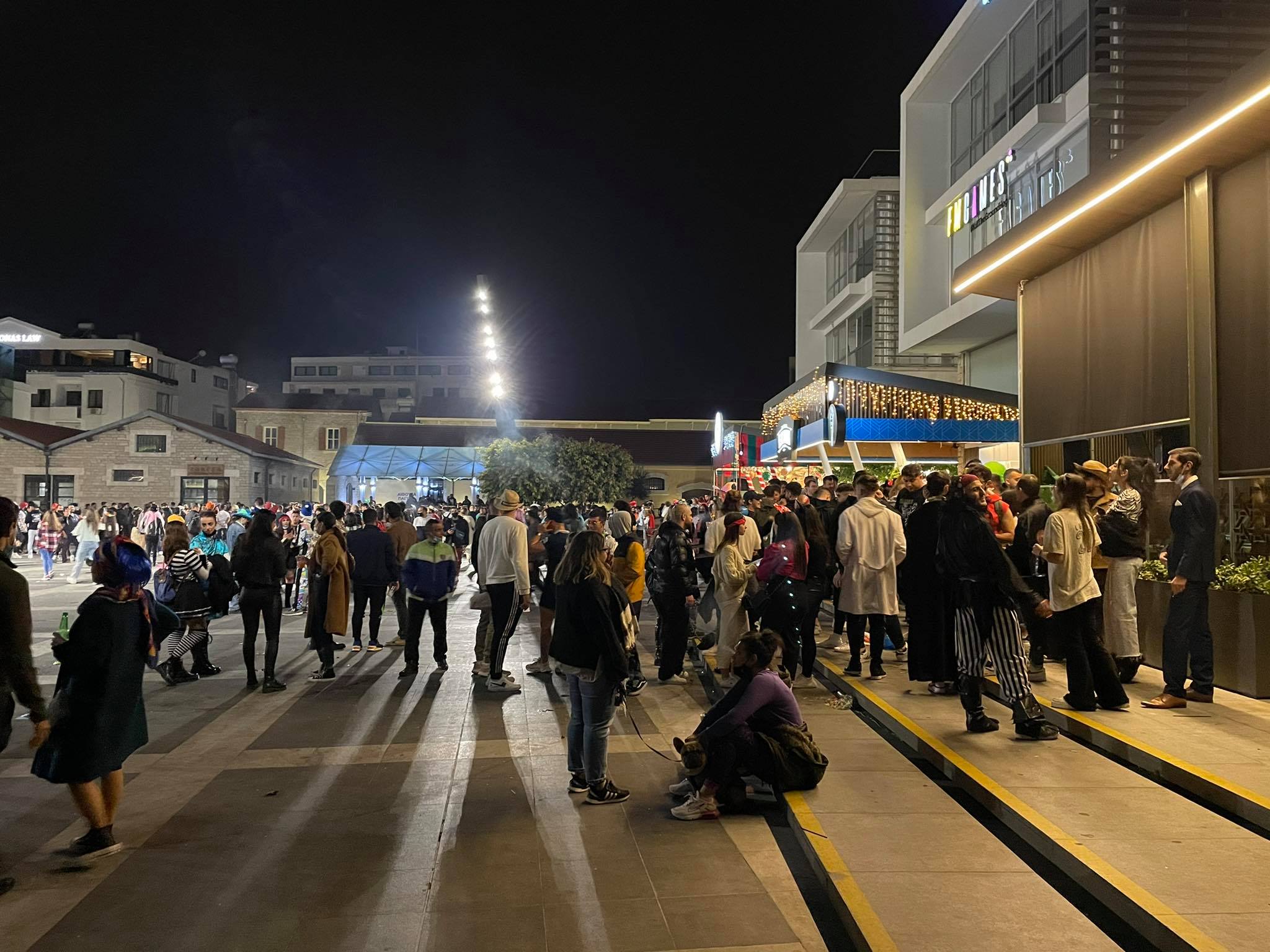 Ο λόγος που η Αστυνομία δεν επενέβη για να διαλύσει το πάρτι στο παλιό Λιμάνι