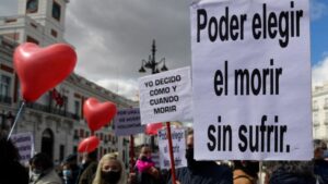 Ενέκρινε τη νομιμοποίηση της ευθανασίας το Ισπανικό Κοινοβούλιο
