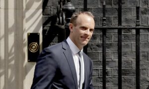 Ντόμινικ Ράαμπ: «Σημείο εκκίνησης» η διζωνική δικοινοτική ομοσπονδία