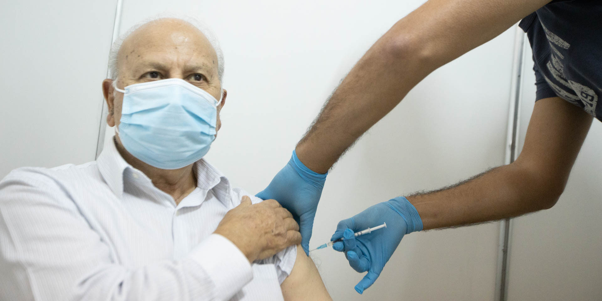 Εμβολιασμοί: Πάνω από 17χιλ ραντεβού διαθέσιμα για τα άτομα άνω των 64 ετών