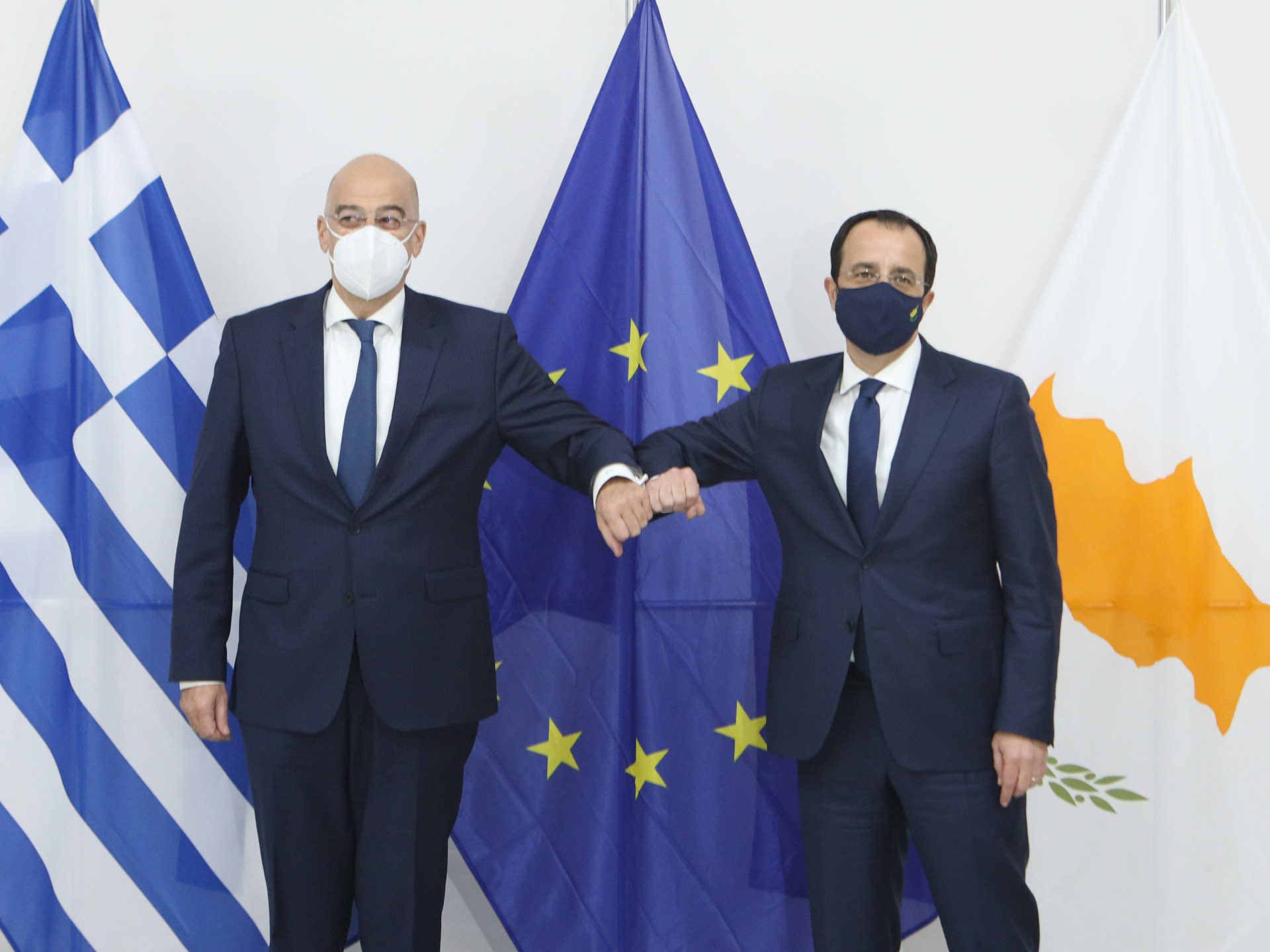 Πενταμερής και ευρωτουρκικά στο επίκεντρο της συνάντησης Δένδια – Χριστοδουλίδη