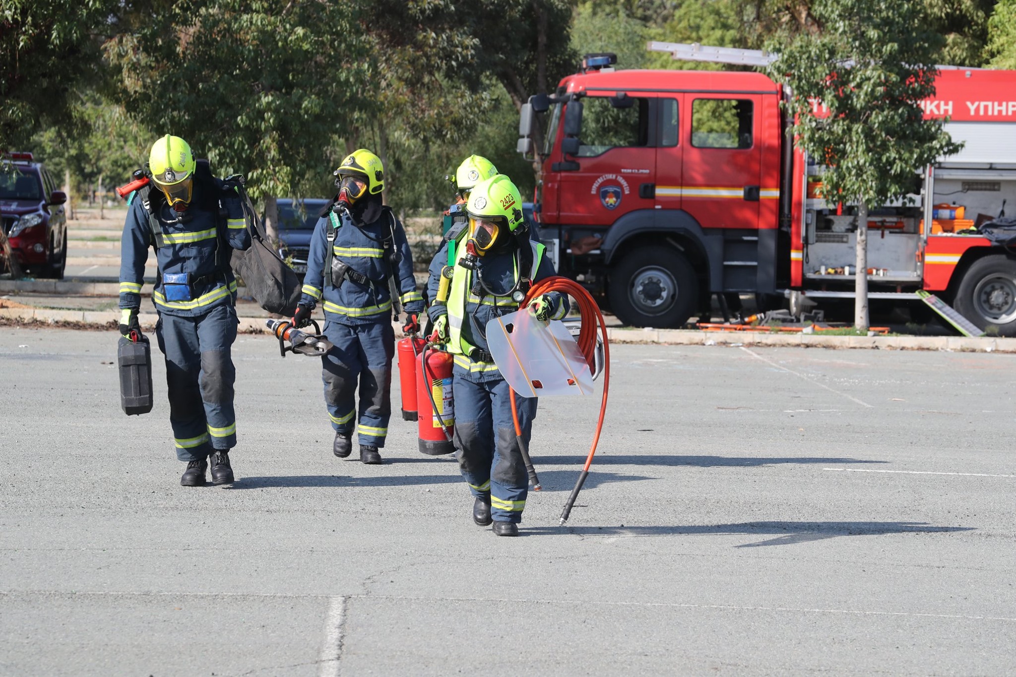 Στιγμές αγωνίας για δίχρονο παιδάκι που κλειδώθηκε κατά λάθος σε διαμέρισμα