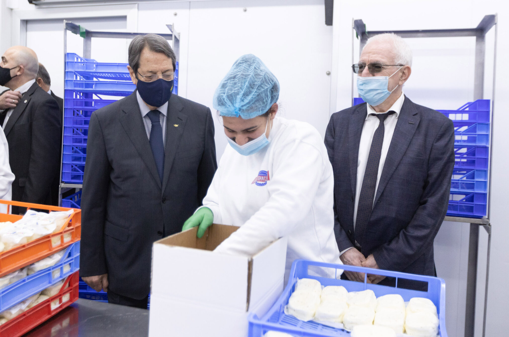 Στην Αθηένου ο ΠτΔ: Καθησύχασε τυροκόμους κι έστειλε μήνυμα σε Τουρκοκύπριους