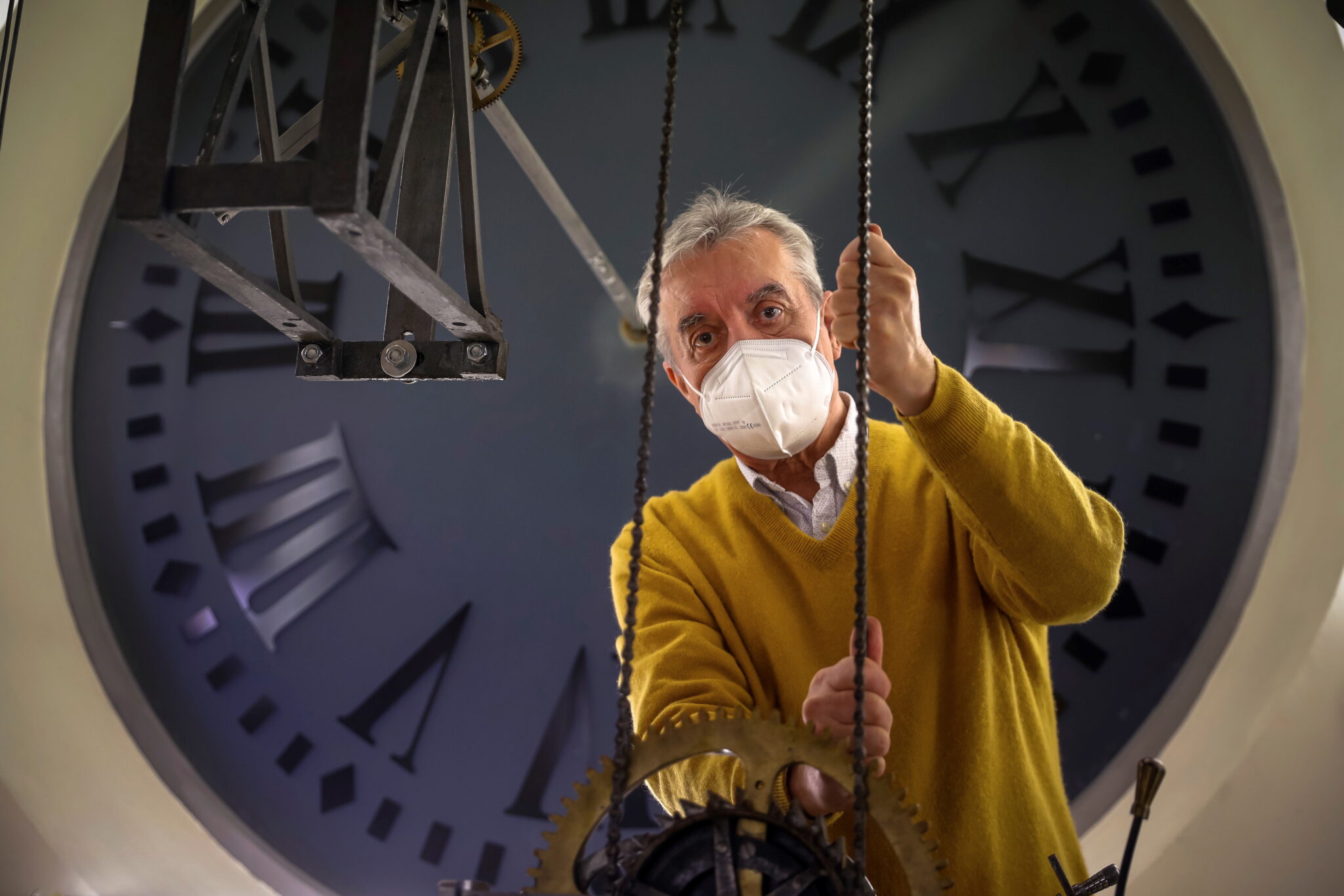 Mάθε πότε θα γυρίσουμε τους δείκτες των ρολογιών μας στη θερινή ώρα