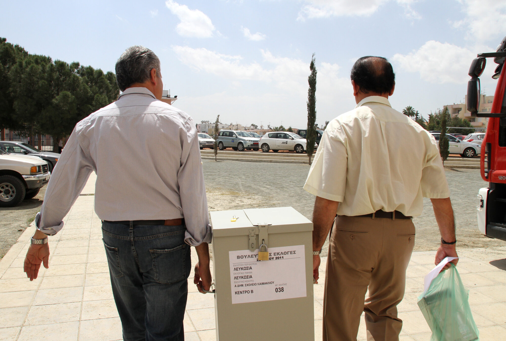 Δημοψήφισμα ταυτόχρονα με τις βουλευτικές εκλογές εισηγείται ο Νίκος Νουρής