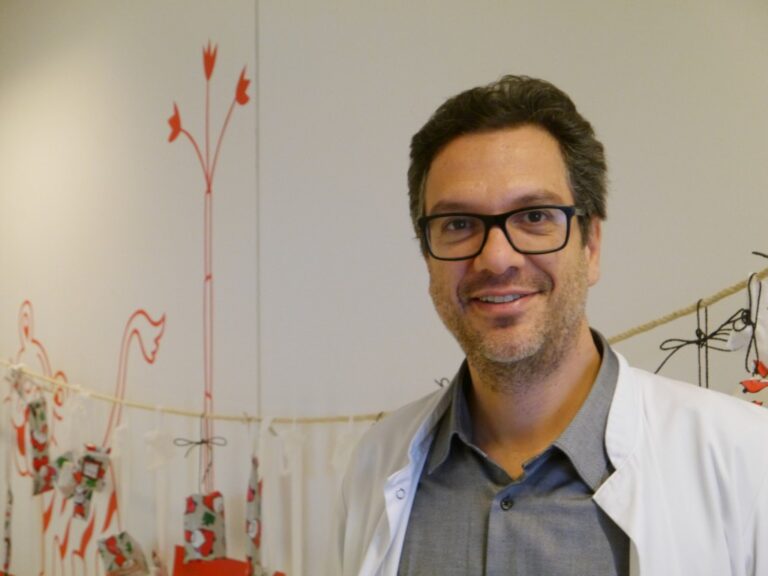 "Πρότεινα στους γονείς μου να λάβουν το AstraZeneca και δεν θα το μετανιώσω"