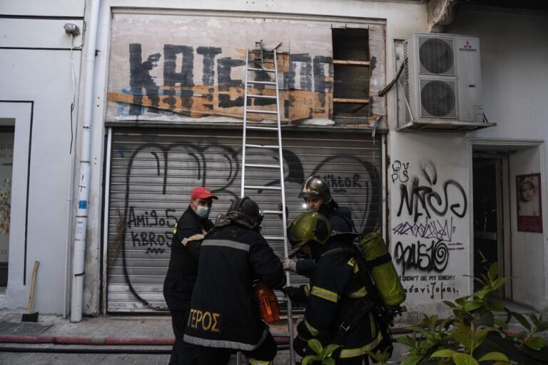 Νεκρός άνδρας από φωτιά που ξέσπασε στην οικία του στα Βριλήσσια