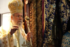 Ορατός ο κίνδυνος εθνικού αφανισμού, λέει ο Αρχιεπίσκοπος