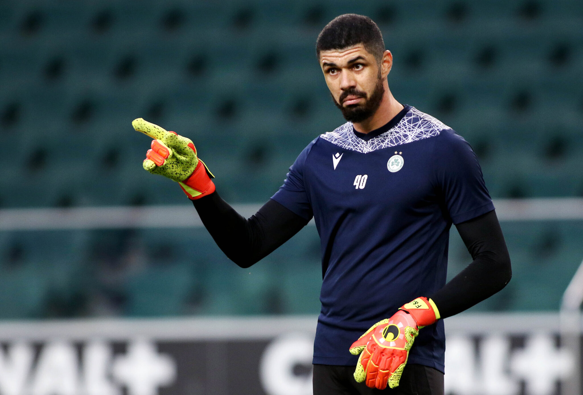 Επιμένουν στην Ελλάδα για ΑΕΚ και Φαμπιάνο