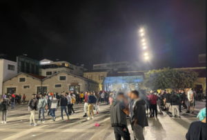 Επιχείρηση της Αστυνομίας για απομάκρυνση καρναβαλιστών στο Παλιό Λιμάνι