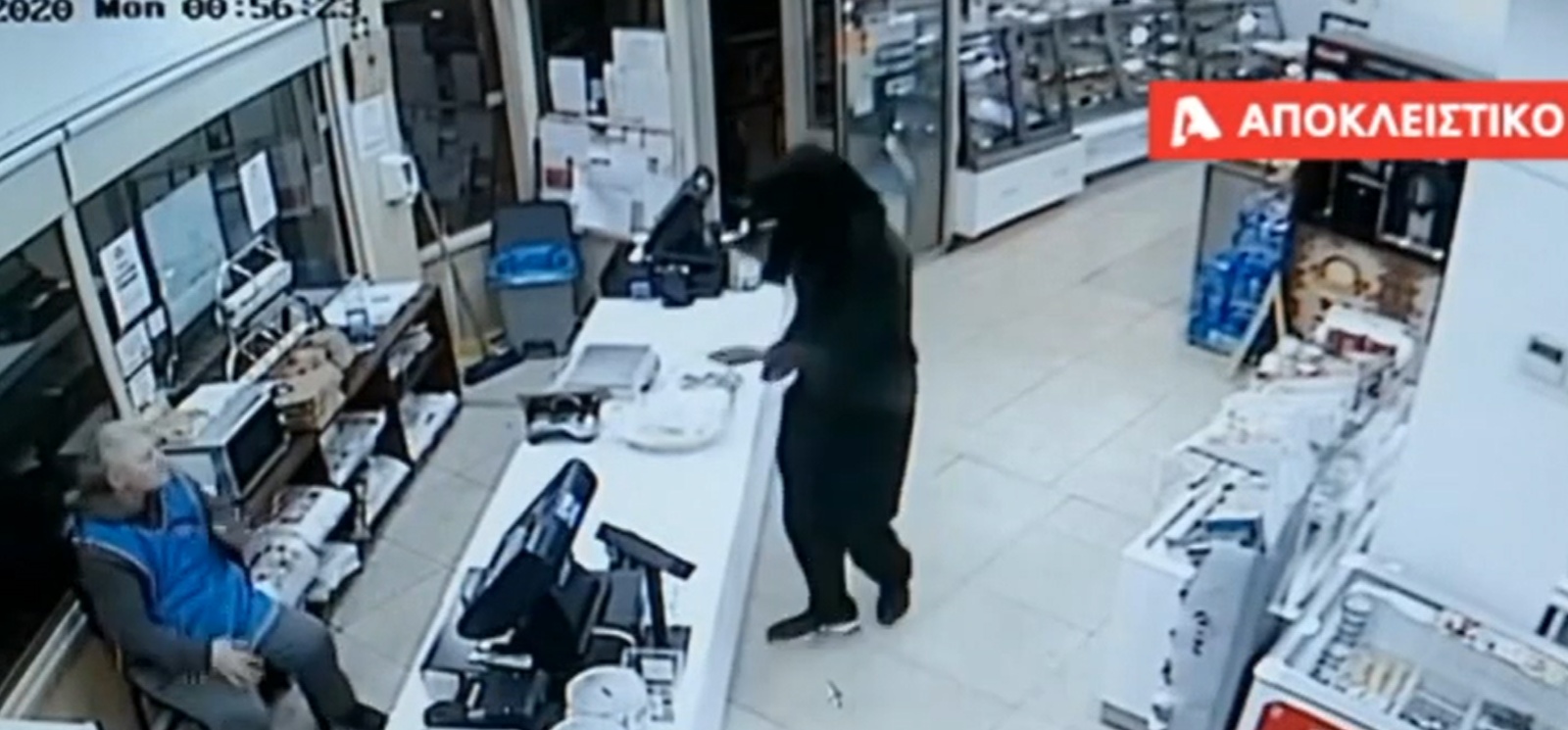Χειροπέδες σε 30χρονο για τη ληστεία περιπτέρου πριν από τέσσερα χρόνια