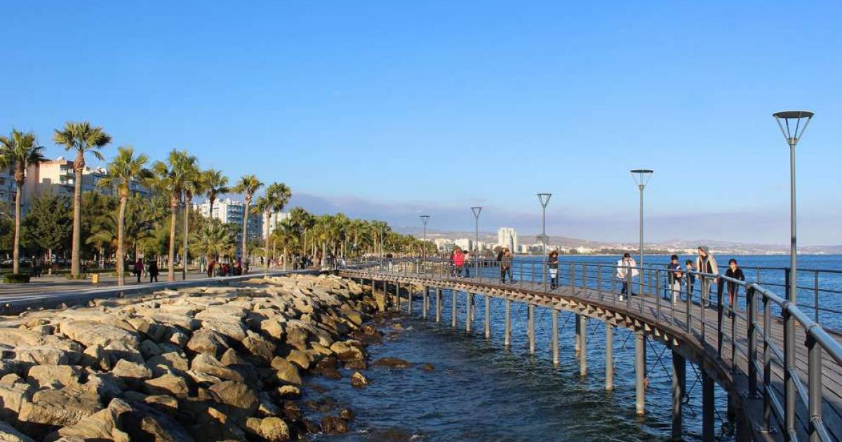 Ψάχνουν 21χρονο για την επίθεση με μαχαίρι εναντίον Τ/κ στον Μόλο της Λεμεσού