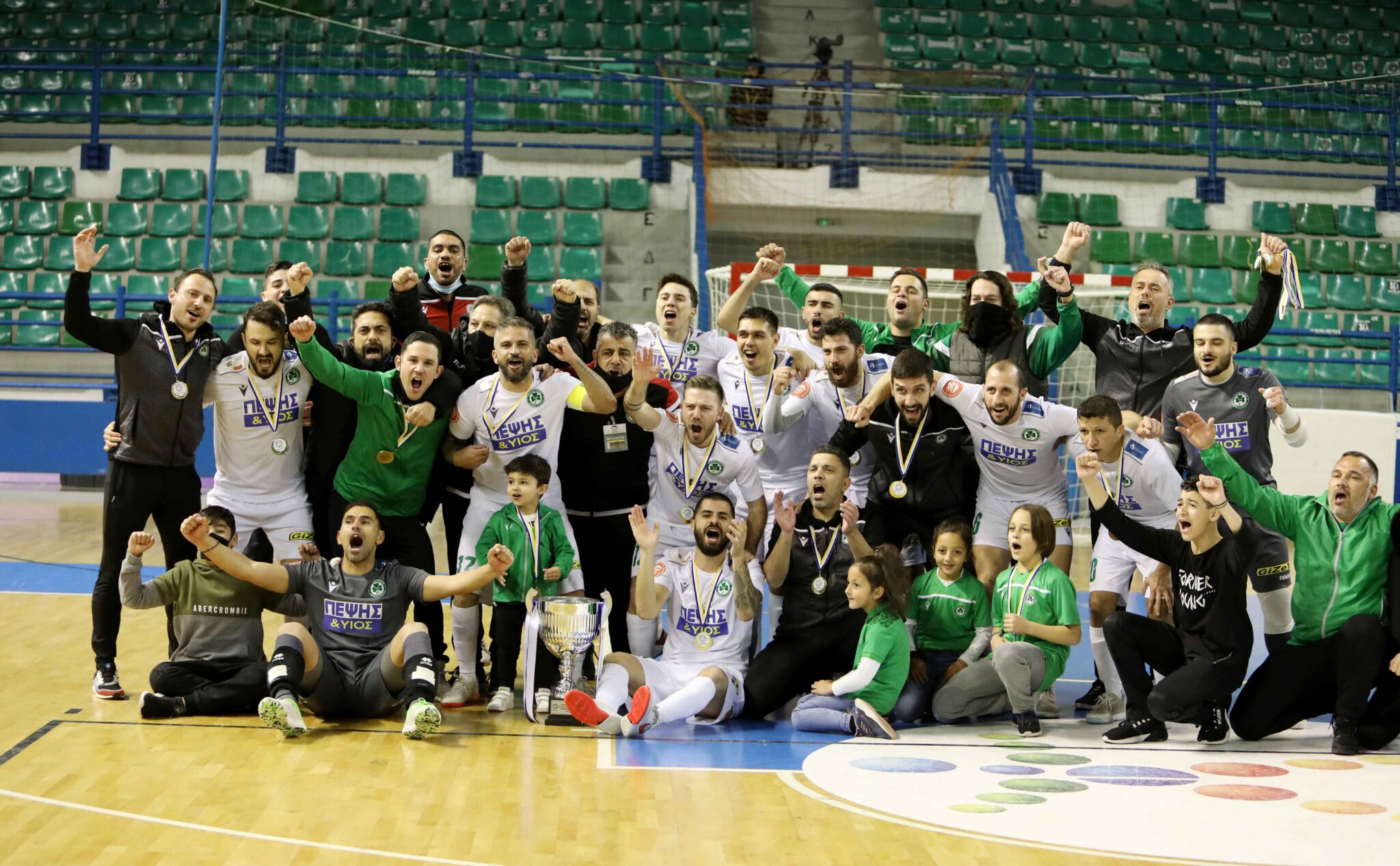 «Λύγισε» τον ΑΠΟΕΛ στη διαδικασία των πέναλτι και κατέκτησε το κύπελλο η Ομόνοια