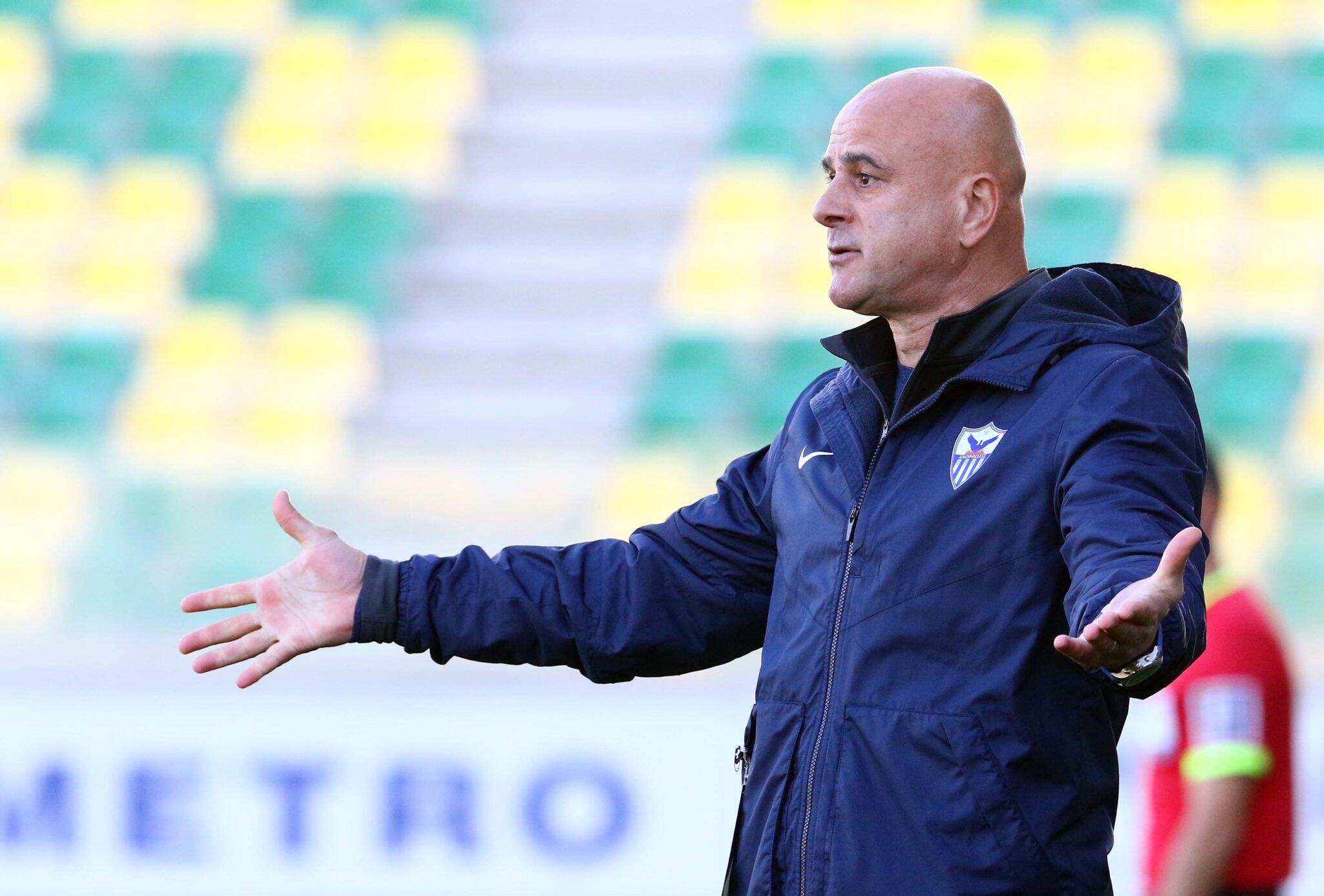 Μια απουσία και δύο ερωτηματικά για την Ανόρθωση