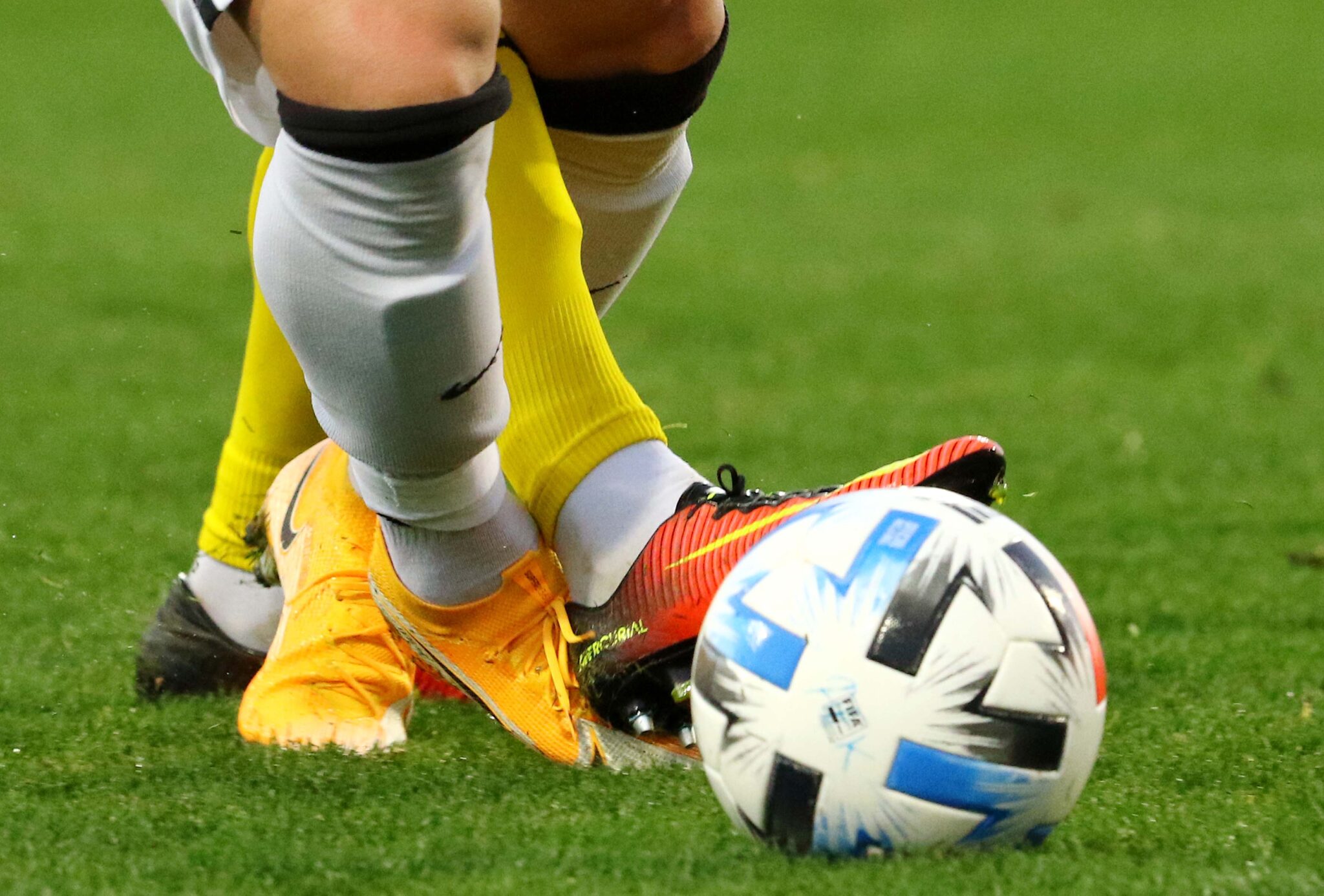 Πρωτάθλημα Cyta: Τα «φώτα» σε ΓΣΠ και «Στέλιος Κυριακίδης»