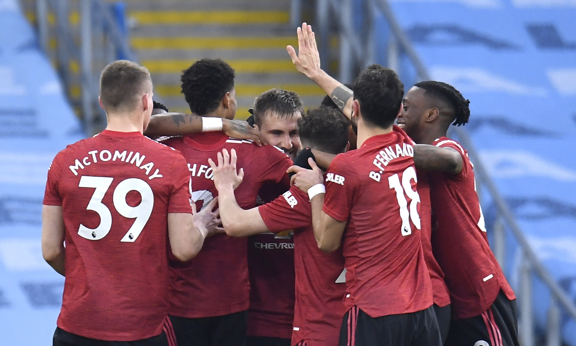 Το Μάντσεστερ είναι… κόκκινο