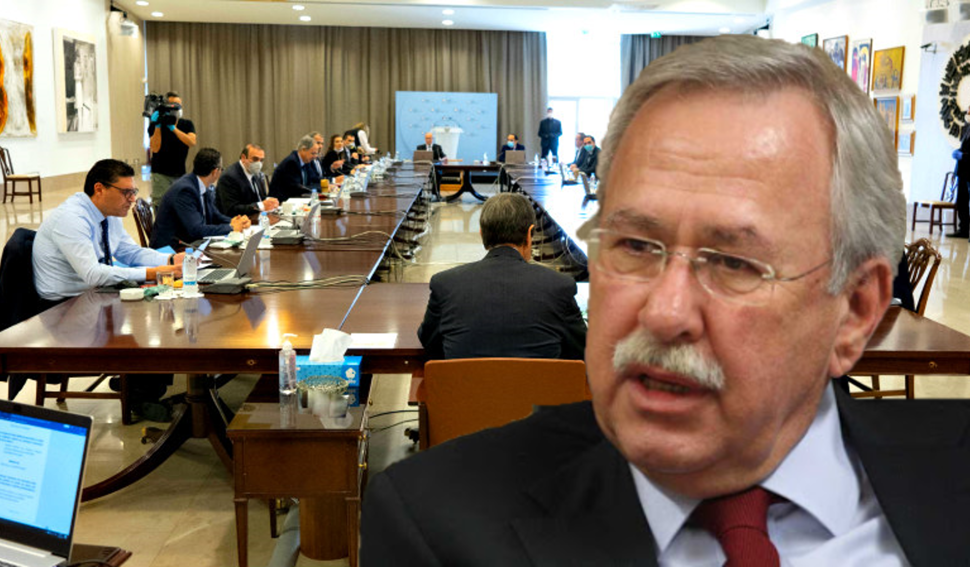 Mεσίστιες σημαίες στα δημόσια κτίρια την ημέρα της κηδείας του Σωκράτη Χάσικου