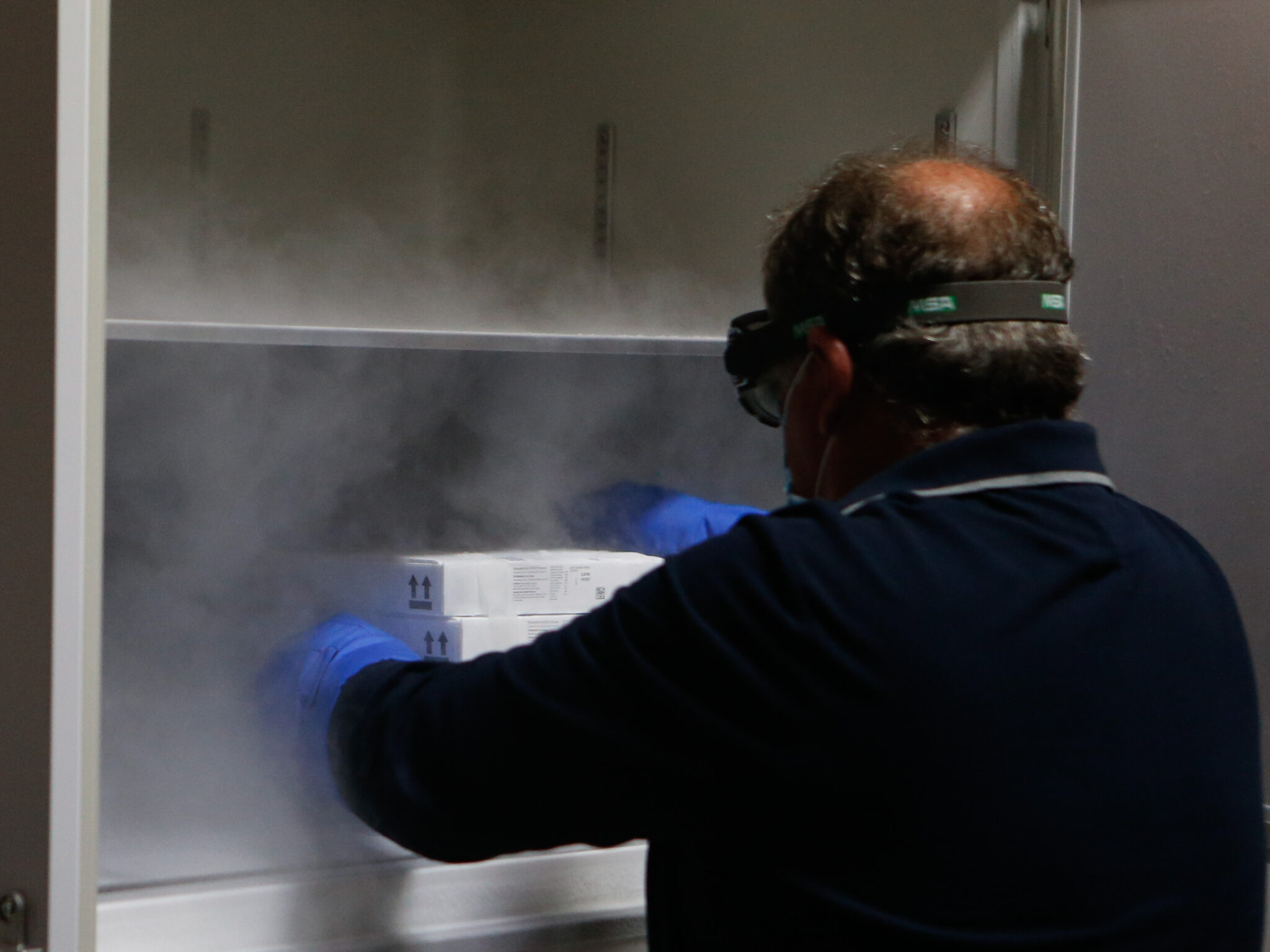 Πόσες δόσεις εμβολίων κατά του κορωνοϊού παρέλαβε η Κύπρος μέχρι 26 Απριλίου