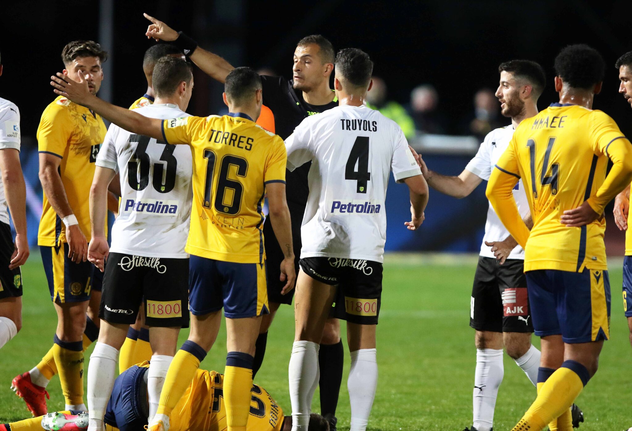 ΑΕΛ για ορισμούς: «Ο Θεός να βάλει το χέρι του» (ΦΩΤΟ)