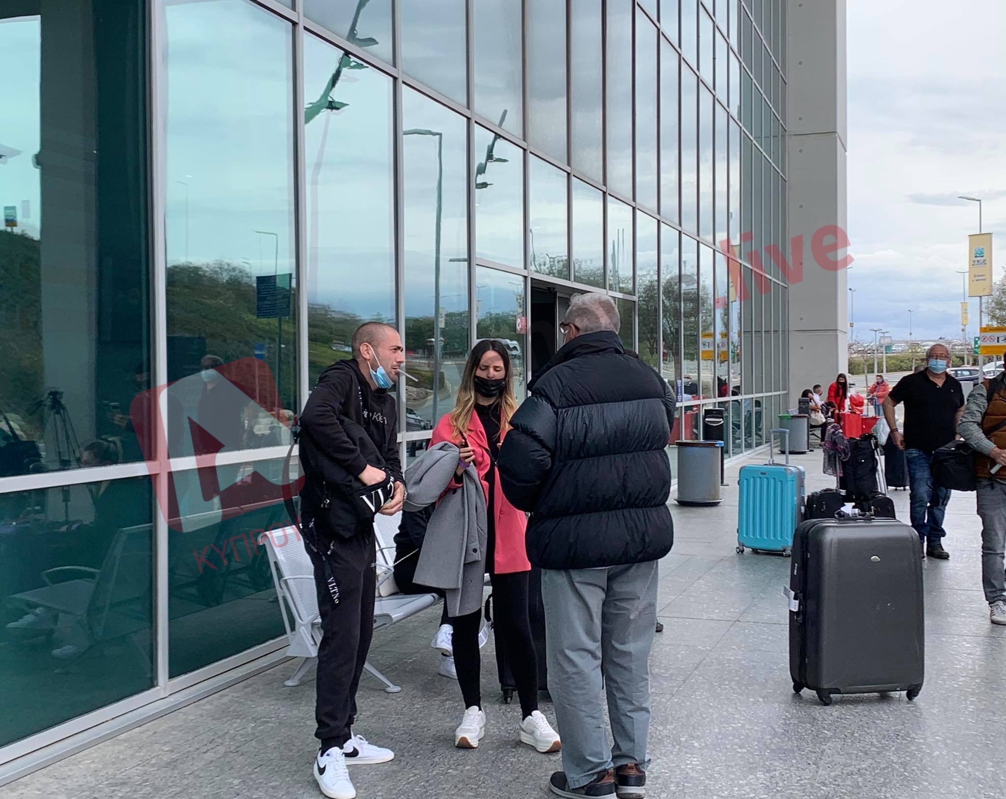 Έφτασαν οι πρώτοι εμβολιασθέντες τουρίστες από το Ισραήλ (ΦΩΤΟ)
