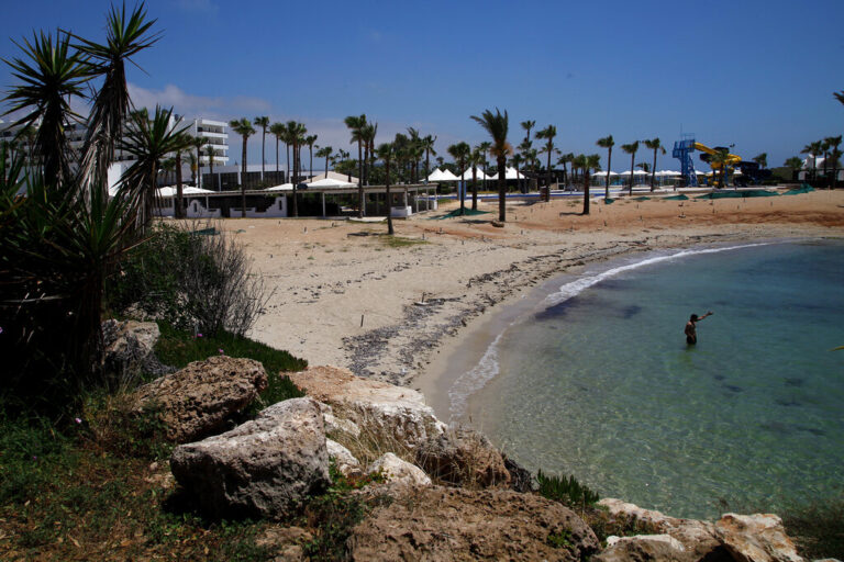 Ανοίγουν 10 Μαϊού τα ξενοδοχεία για Κύπριους και υπό προϋποθέσεις