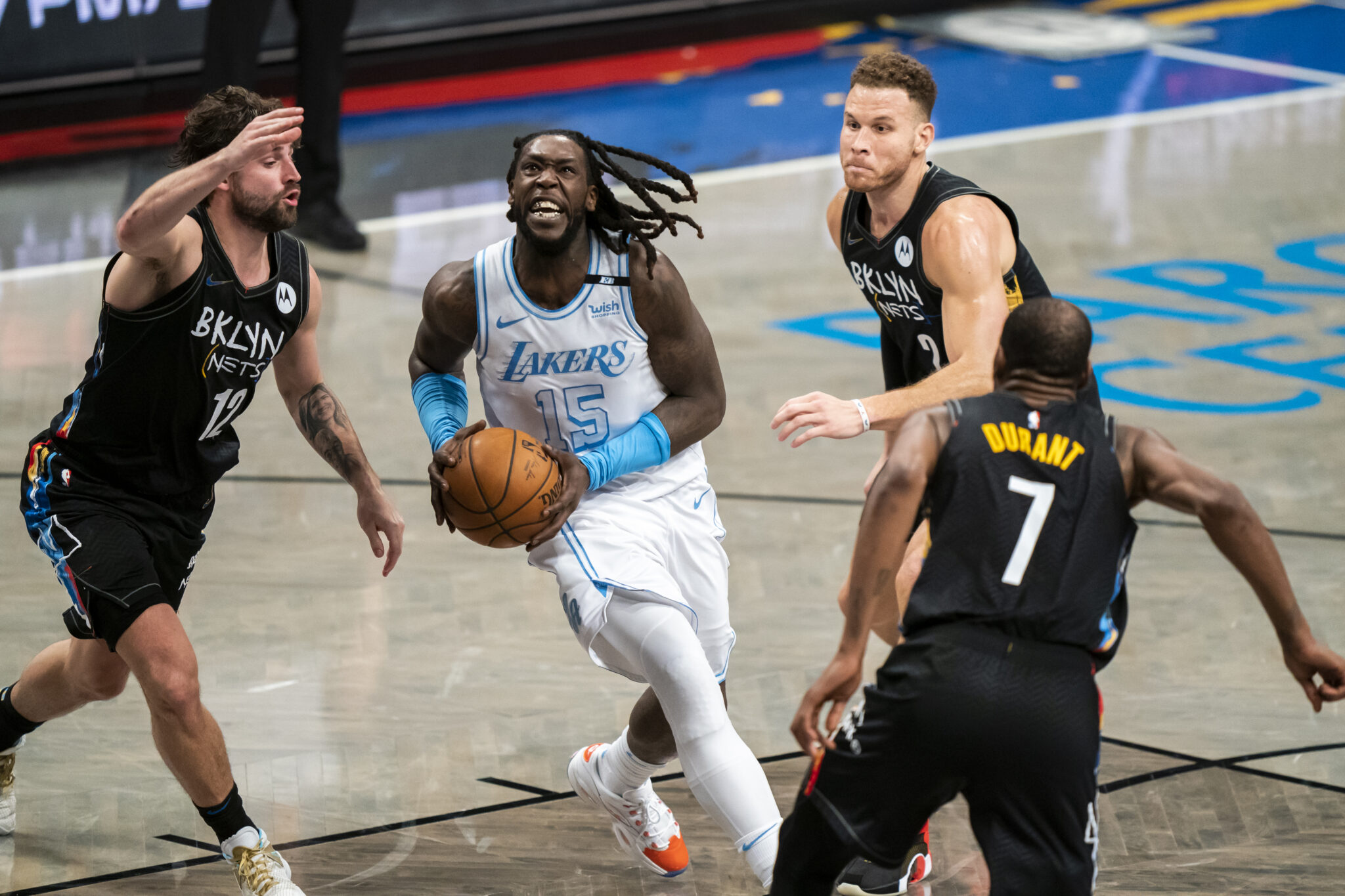 Κανένα πρόβλημα και χωρίς τον Λεμπρόν για τους Λέικερς