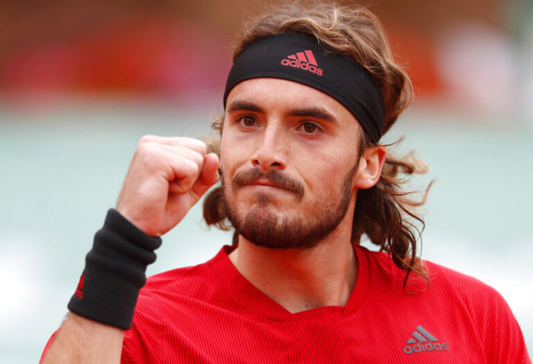 Αφεντικό και στη Βαρκελώνη ο Τσιτσιπάς