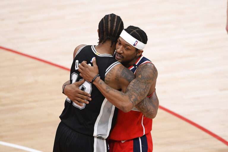 Έχασαν το σερί σε ματσάρα με τους Σπερς οι Ουίζαρντς