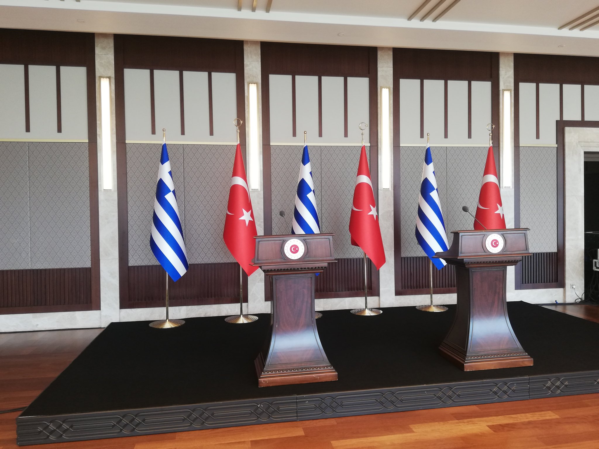 Ραντεβού Δένδια-Ερντογάν-Τσαβούσογλου στην Άγκυρα με κυπριακό στην ατζέντα