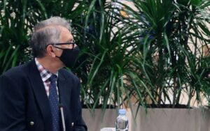 Δρ. Καραγιάννης: Δεν εισηγήθηκαμε νέο lockdown, η κατάσταση θα επιδεινωθεί (VID)