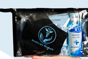 Covid kit: Όλα όσα χρειάζεσαι για την ατομική σου προστασία σε ένα τσαντάκι